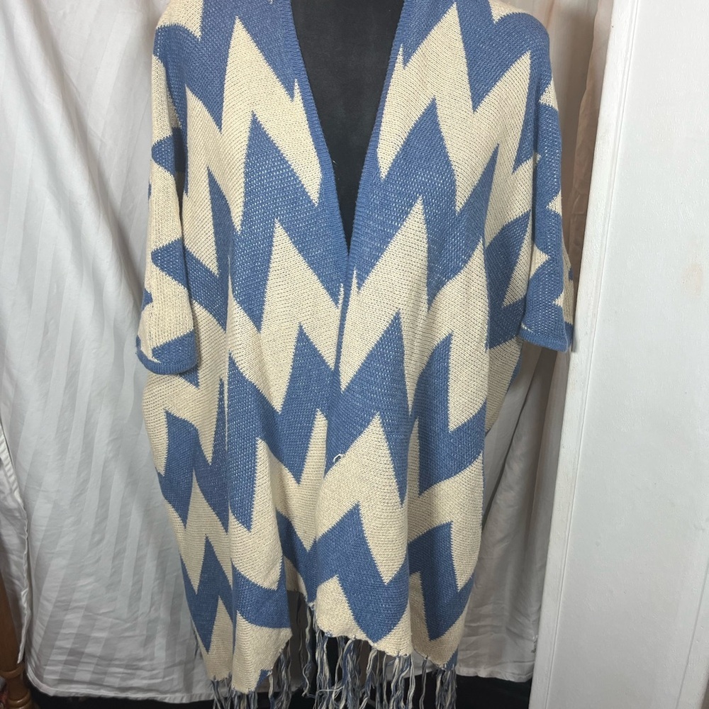 The ZigZag Stripe Blue Cream Chevron Fringe Kimono Cardigan L/XL